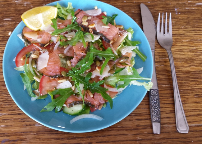 Salmonsalad3